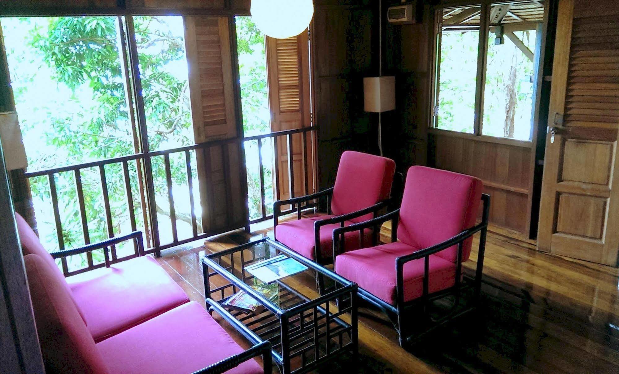 Bagus Place Retreat Kampong Mukut Exterior foto