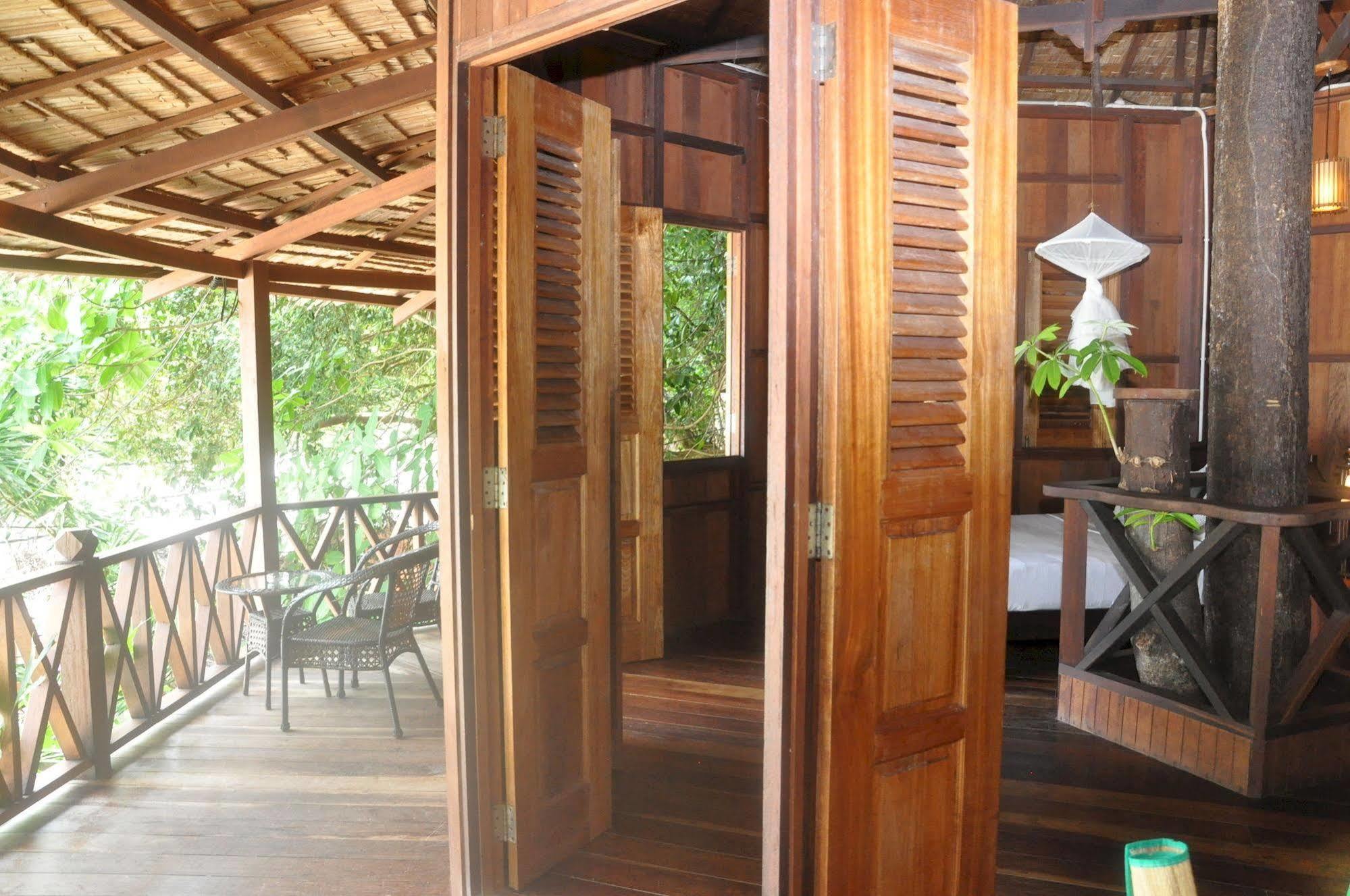 Bagus Place Retreat Kampong Mukut Exterior foto